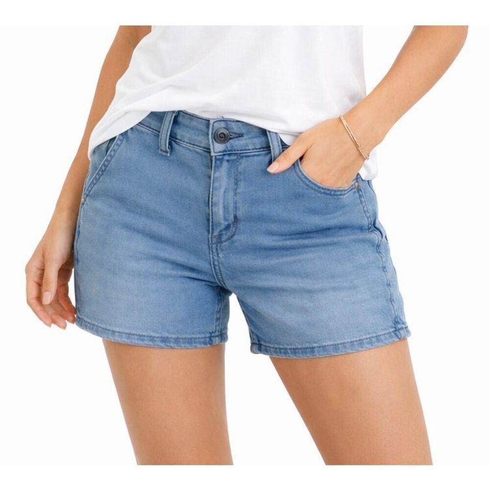 American Eagle Midi chino short size 4 blue